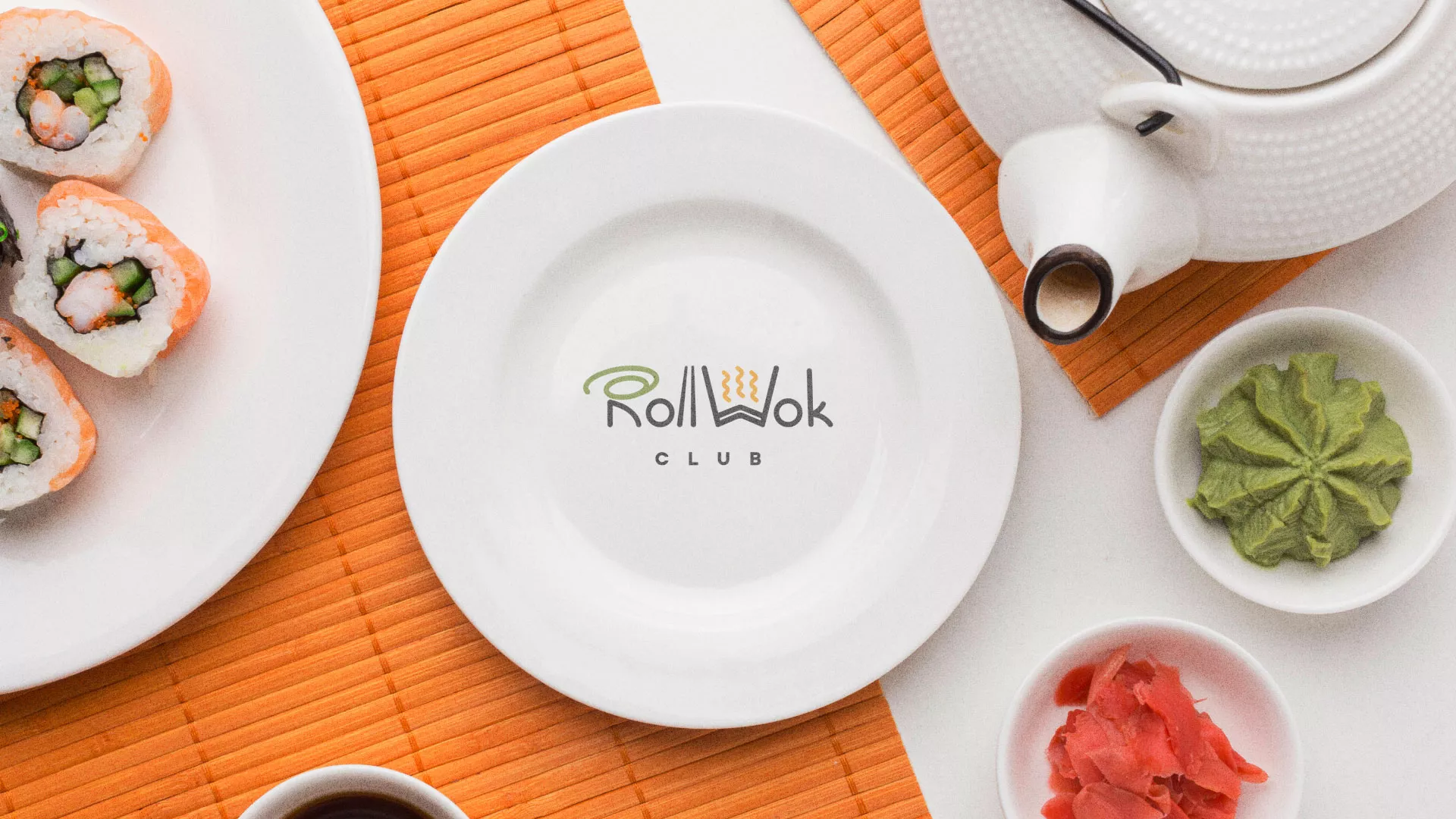 Разработка логотипа и фирменного стиля суши-бара «Roll Wok Club» в Абдулино